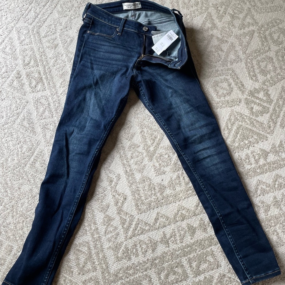 NEW A&F Women's Dark Blue Jeans
